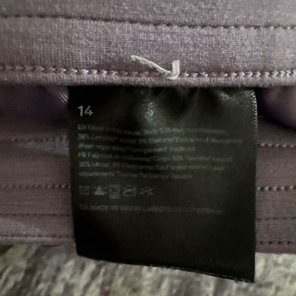 Lululemon Softstreme Pants Size 14 - Picture 5 of 8